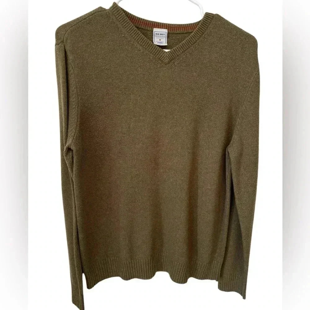 Old Navy Forest Green Sweater Womens Medium Lamb’s Wool Blend V-Neck